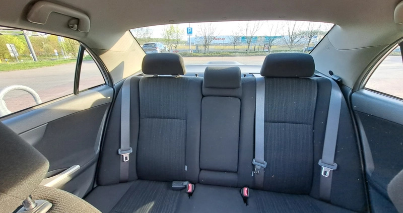 Toyota Corolla cena 19900 przebieg: 195500, rok produkcji 2008 z Katowice małe 254